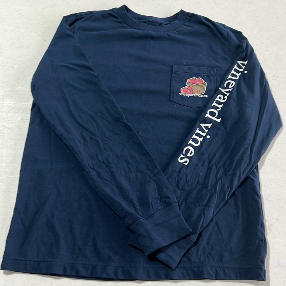 Vineyard Vines Boys Long Sleeve Shirt size Small 8-10 Apple Picking Fall theme